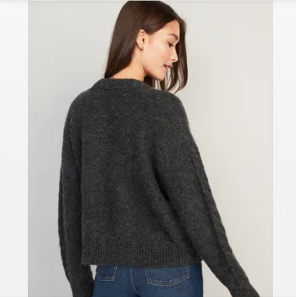 NWT Old Navy Sweater - Picture 3 of 3